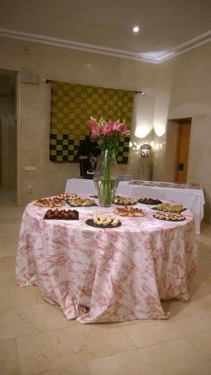 ホテルResidencia Marista Santa Maria Del Mar グアルダマル・デル・セグラ エクステリア 写真