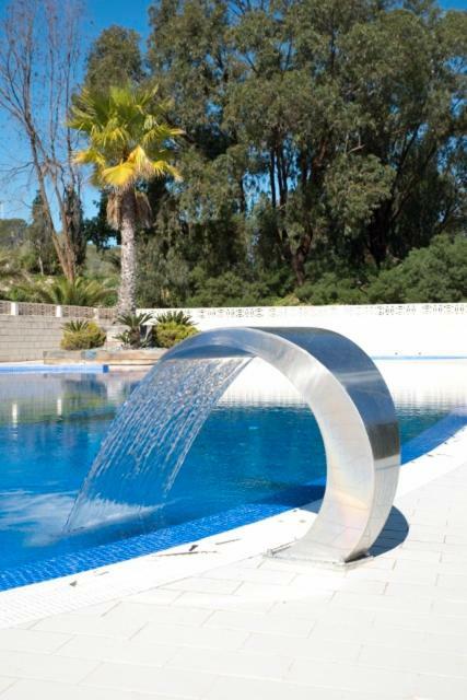 ホテルResidencia Marista Santa Maria Del Mar グアルダマル・デル・セグラ エクステリア 写真